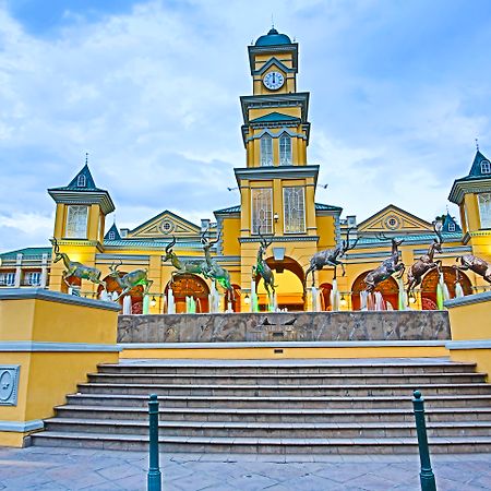 Gold Reef City Theme Park Hotel Joanesburgo Exterior foto